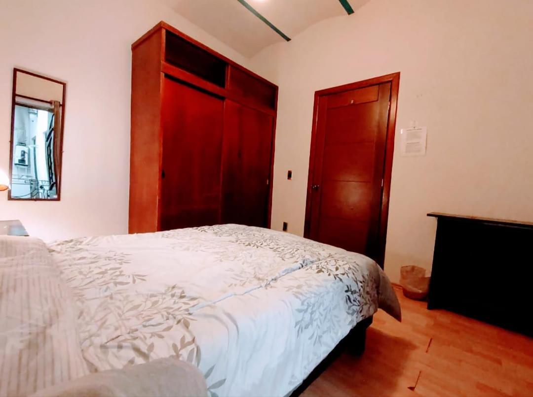 Capsule hotel Rooms Mexico City